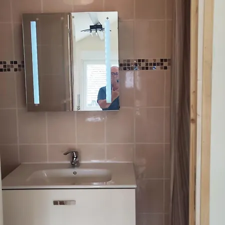 Studio Pour Une Deux Personnes La Courneuve Extérieur photo